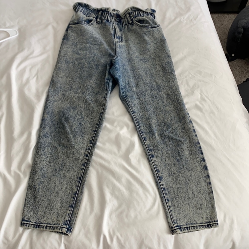 High rise comfy stretchy jeans